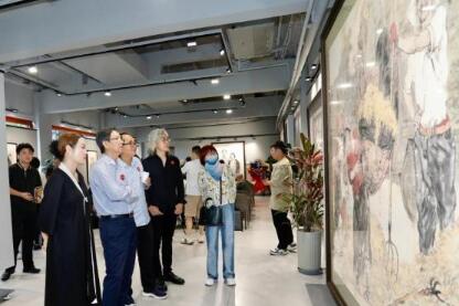 徐展现实主义水墨人物画作品一展“行者”风采